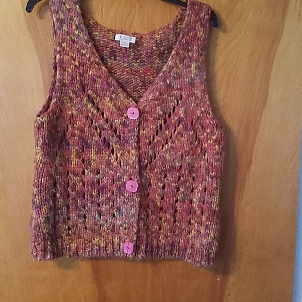 Sweater vest